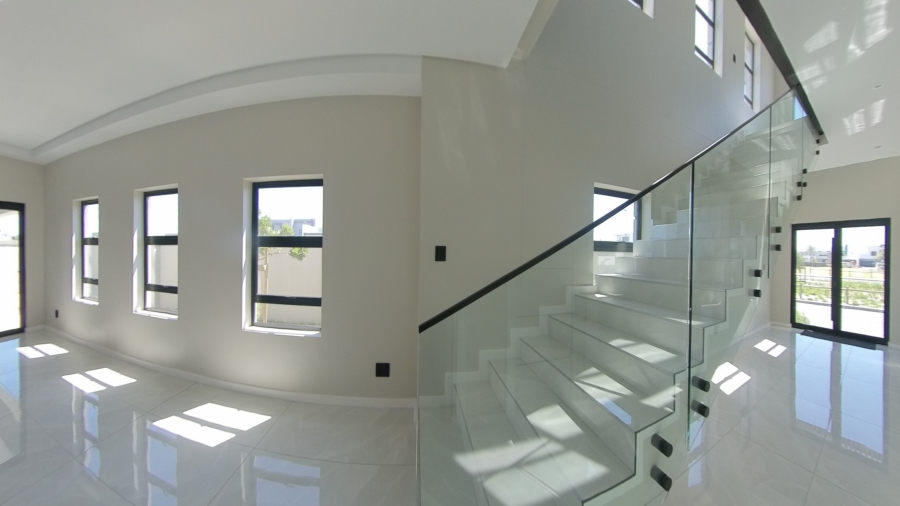 3 Bedroom Property for Sale in Sandown Western Cape